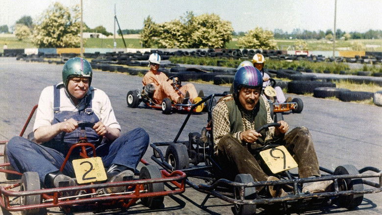 кадр из фильма Я, мой младший брат и контрабандисты