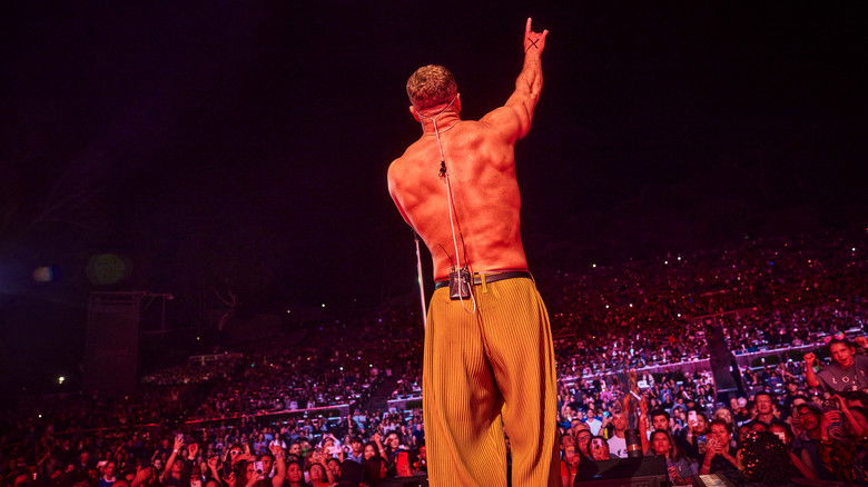 кадр из фильма Imagine Dragons: Live from the Hollywood Bowl (with the LA Film Orchestra)