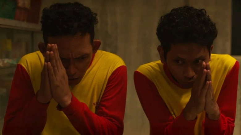 кадр из фильма Warung Pocong