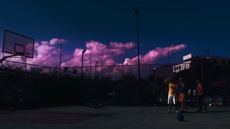 кадр из фильма Να θυμάσαι ότι πατάς στη Γη