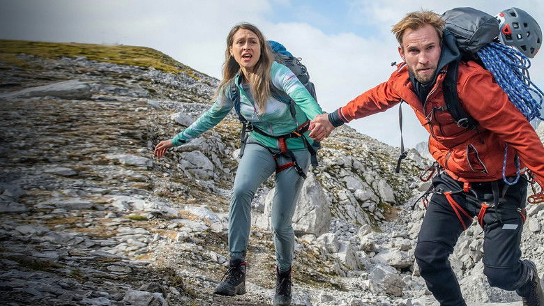 кадр из фильма Einsatz in den Alpen - Der Armbrustkiller