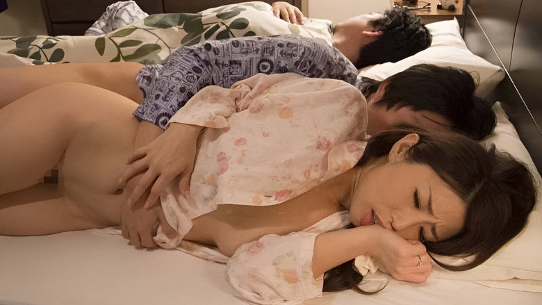 кадр из фильма 巨乳の叔母と童貞マセガキ甥っ子の寝取られ同居生活 〜夫に内緒で勃ちっぱなし子○チ◯ポに四六時中イカされ続けた妊娠適齢期の妻〜