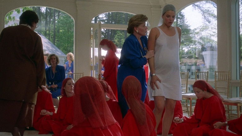 кадр из фильма Рассказ служанки