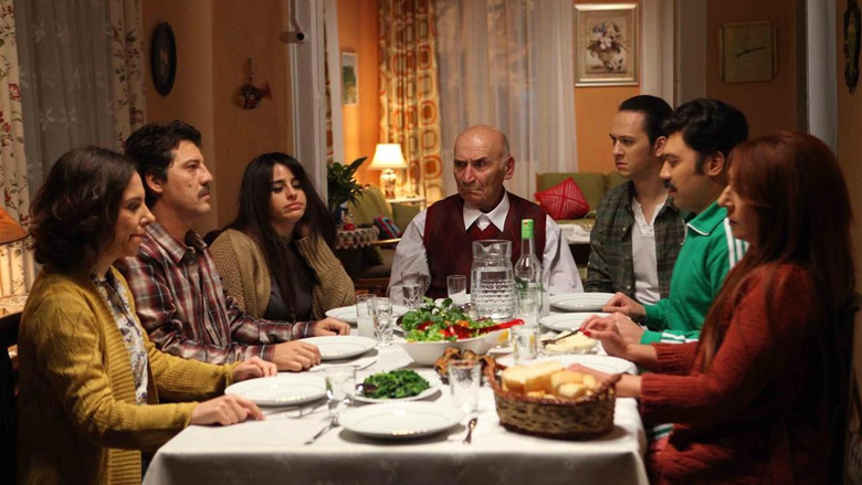 кадр из фильма Mutlu Aile Defteri