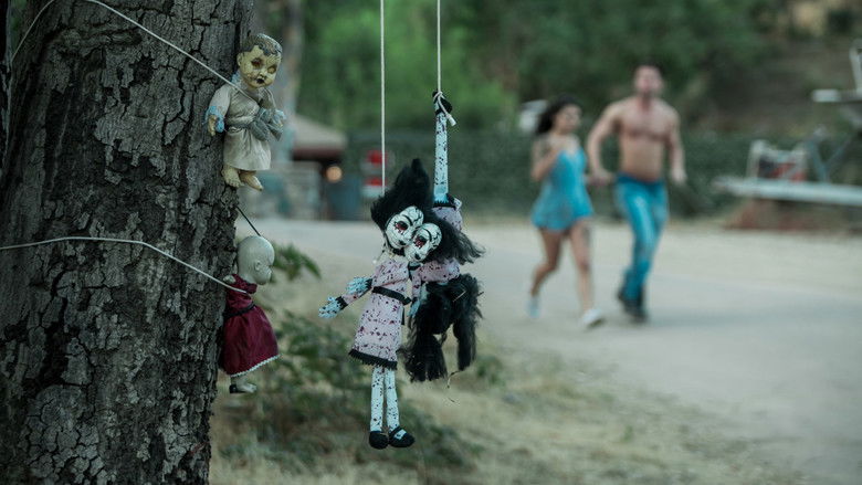 кадр из фильма The Summoning