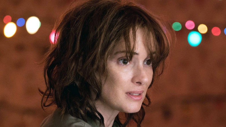 кадр из фильма Winona Ryder - Die Geister, die sie rief