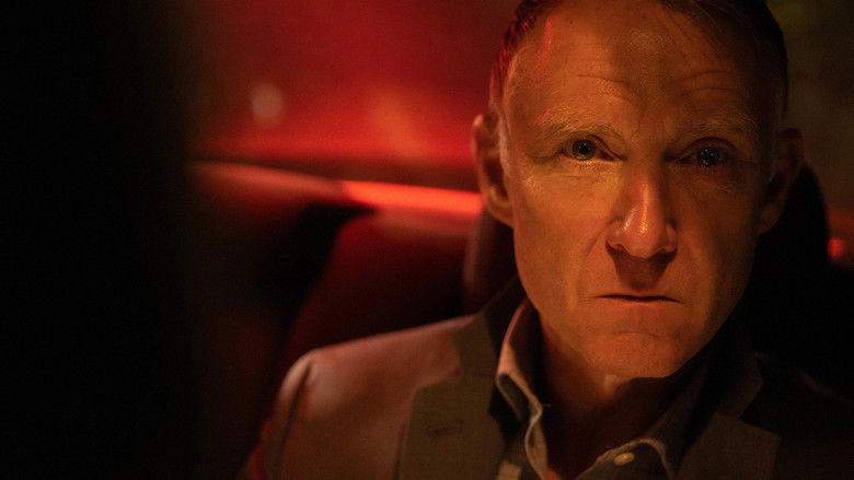 кадр из фильма Двойная жизнь