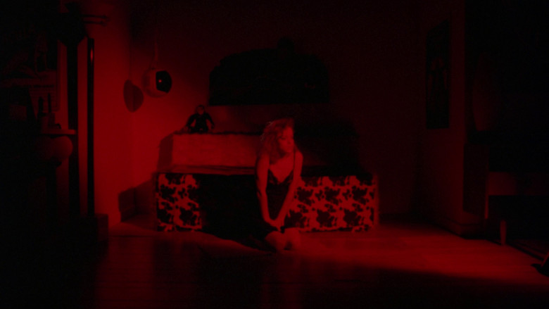 кадр из фильма Бледная кровь