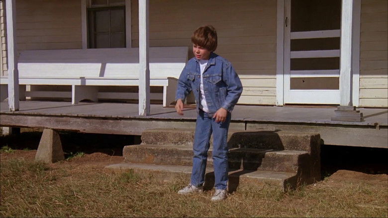 кадр из фильма Коэн и Тейт