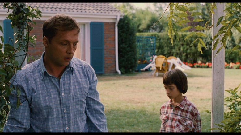 кадр из фильма Моя жизнь в розовом цвете