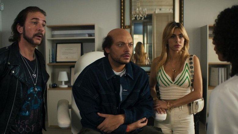 кадр из фильма Certains l'aiment chauve