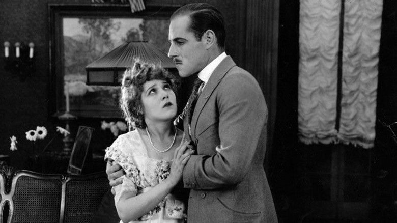 кадр из фильма The Little American