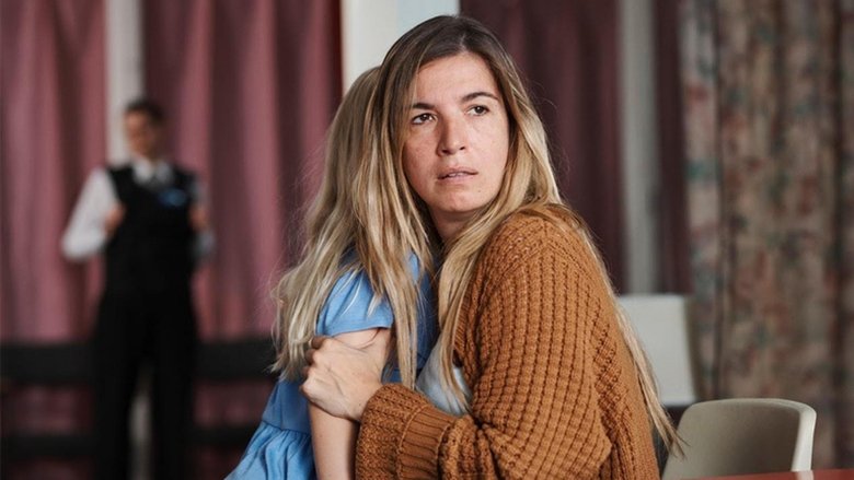 кадр из фильма Слушай