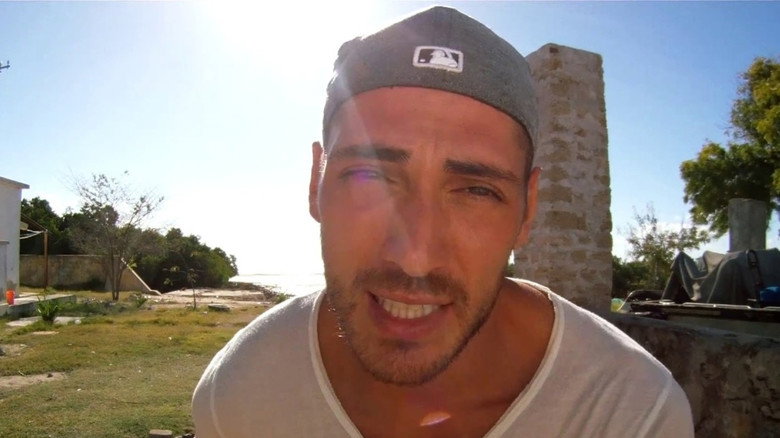 кадр из фильма A Terra dos Mil Sorrisos