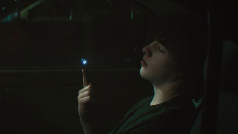 кадр из фильма INERTIA