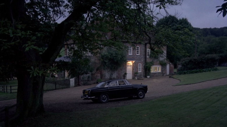 кадр из фильма Глубокий сон