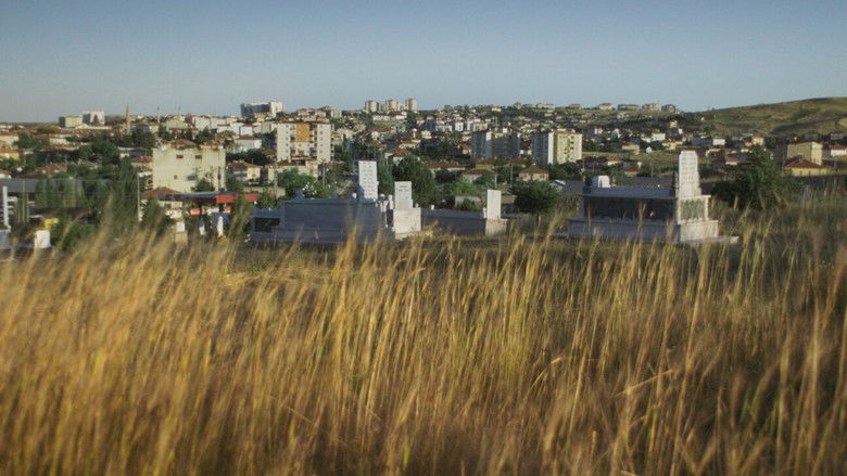 кадр из фильма 2m²