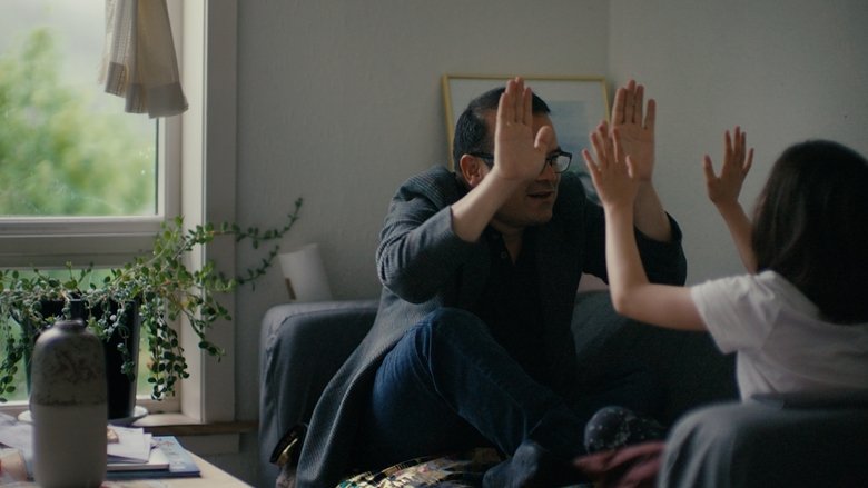 кадр из фильма Behind the Mask