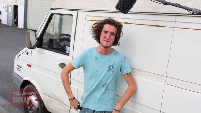 кадр из фильма TELLEMENT BRUT - Le Festival d'Auf Kurt'z