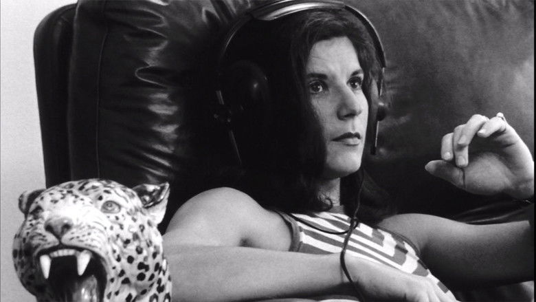 кадр из фильма Grauzone