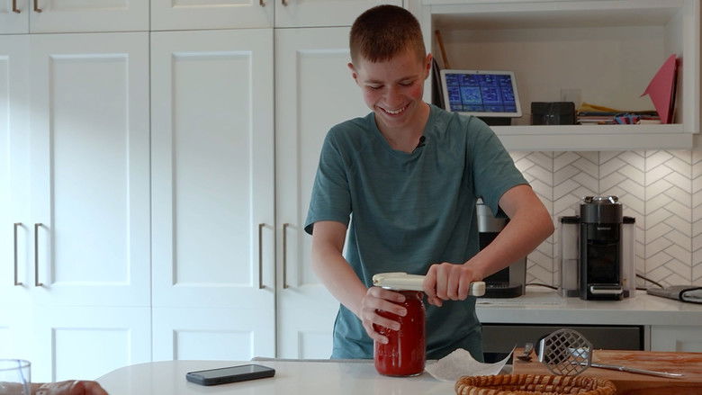 кадр из фильма Nonna's Kitchen Chaos