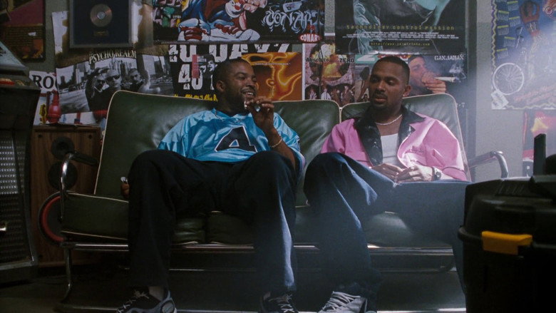 кадр из фильма Следующая Пятница