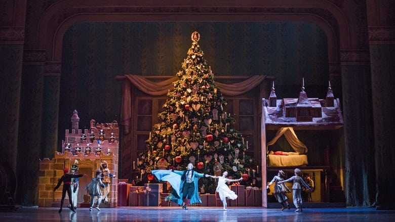 кадр из фильма The Royal Ballet: The Nutcracker