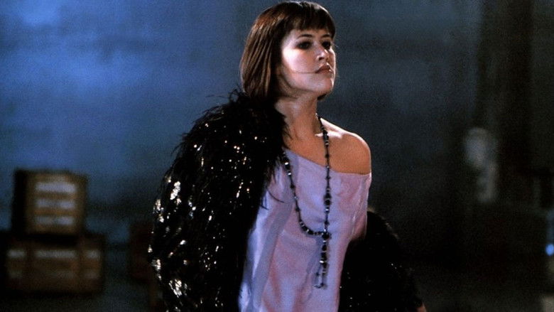 кадр из фильма Шальная любовь