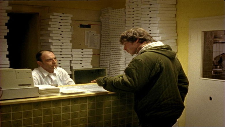 кадр из фильма Pizza Amore