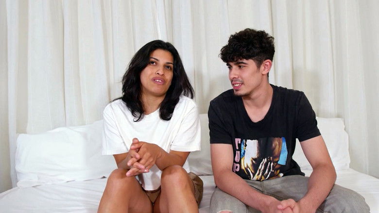 кадр из фильма Spanish Hot Housewives