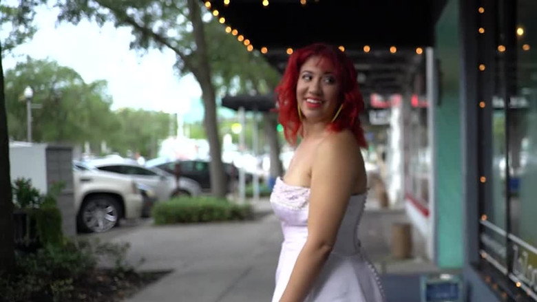 кадр из фильма Hot Mess in a Wedding Dress