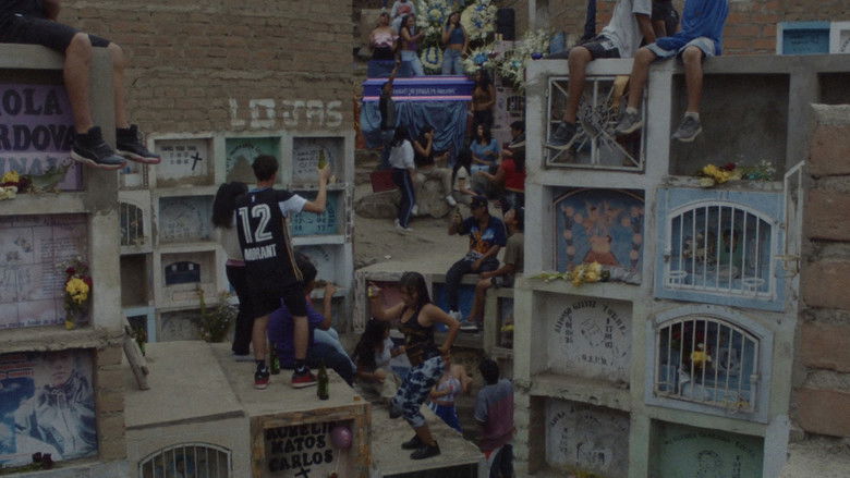 кадр из фильма Allá en el cielo