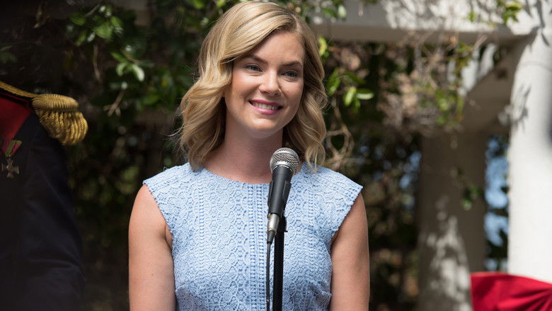 кадр из фильма A Christmas in Royal Fashion