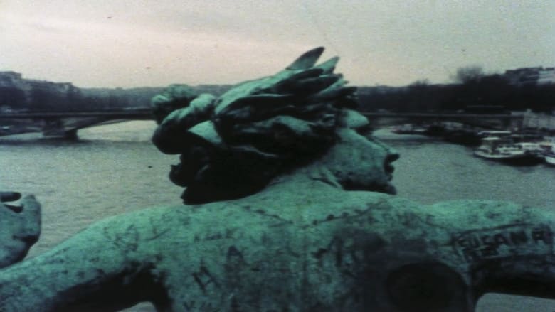 кадр из фильма L'Eau de la Seine