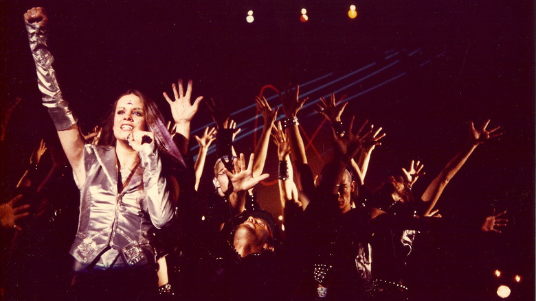 кадр из фильма The Apple