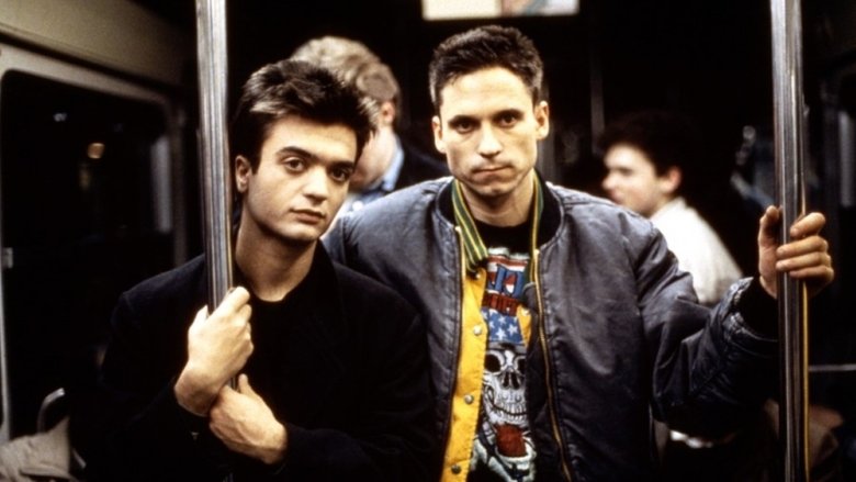 кадр из фильма Paris s'éveille