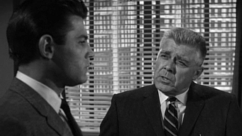 кадр из фильма Cage of Evil