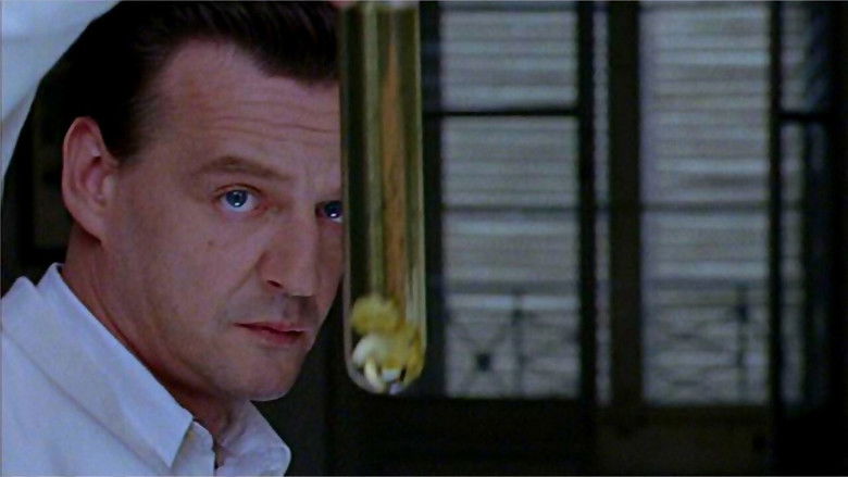 кадр из фильма Перст любви