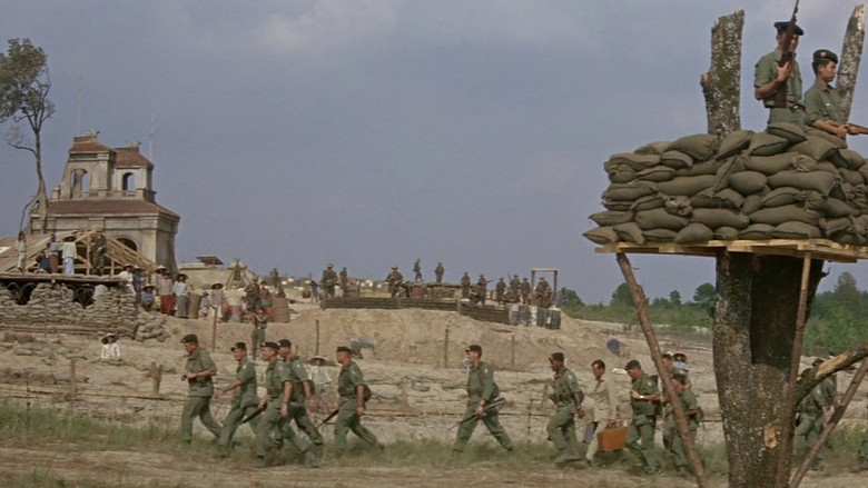 кадр из фильма Зеленые береты