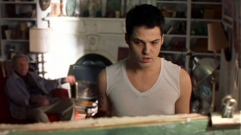 кадр из фильма Gold