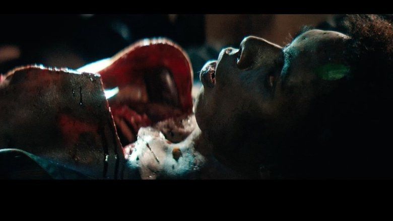 кадр из фильма Голоса с того света