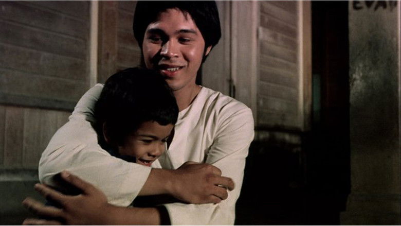 кадр из фильма Ganito Kami Noon... Paano Kayo Ngayon?