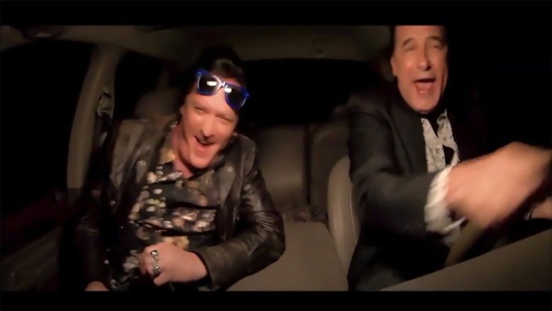 кадр из фильма 2 Graves in the Desert