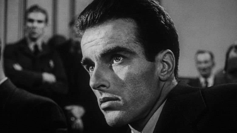 кадр из фильма Место под солнцем