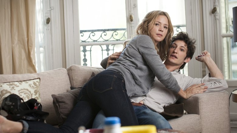 кадр из фильма Притворись моим парнем