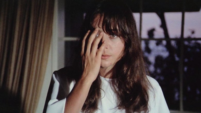 кадр из фильма Непристойное зеркало