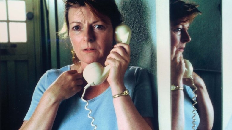 кадр из фильма Тайны и ложь