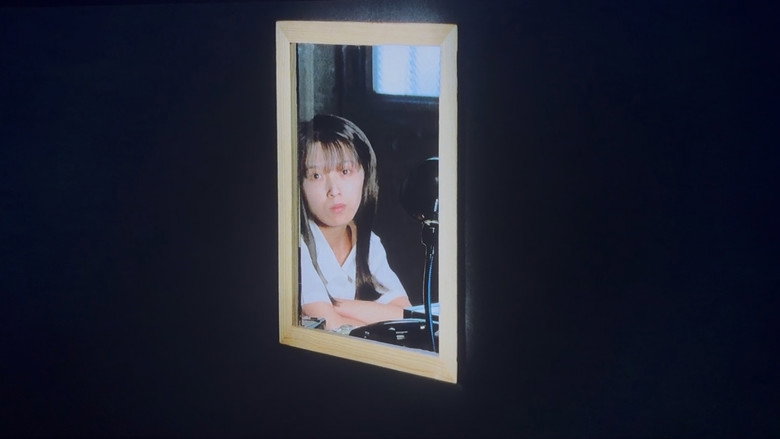 кадр из фильма ＯＬ暴行汚す