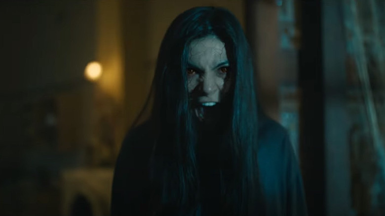 кадр из фильма Kutukan Calon Arang