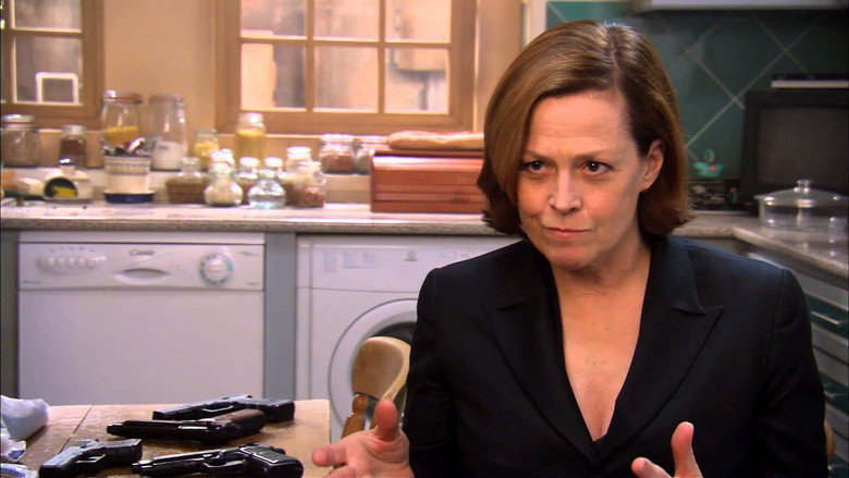 кадр из фильма Средь бела дня